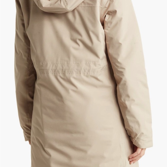 The North Face City Breeze Insulated Parka - Picture 3 of 15